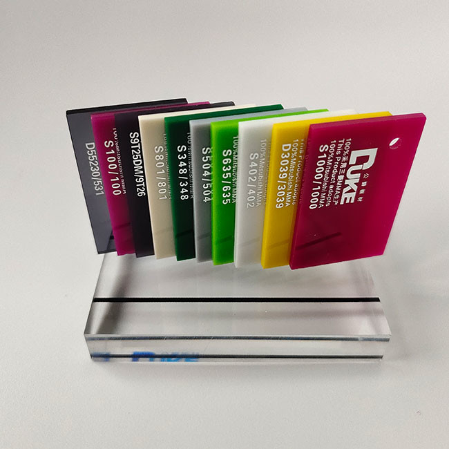 Màu xanh 6 mm Cast Plexiglass Color Paste Acrylic Sheet For Signs